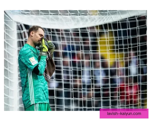 诺伊尔保持比赛稳定性，状态回暖引发期待